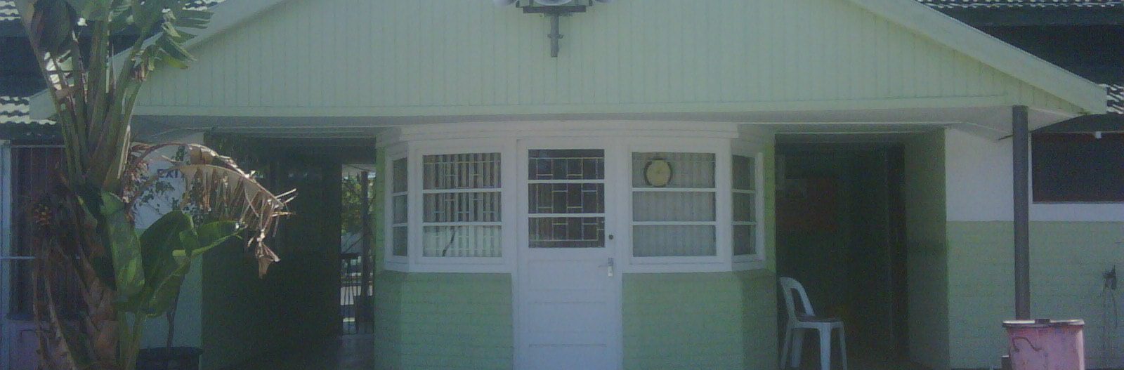 IMG00600-20100428-1255-min