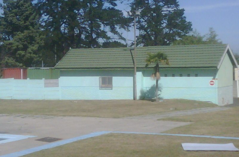 IMG00604-20100428-1256-min